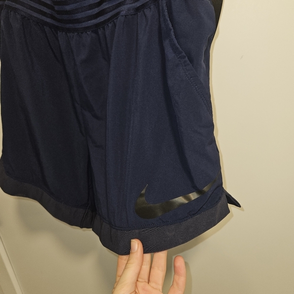 Nike Dri Fit Athletic Blue Shorts Size M - Picture 3 of 8